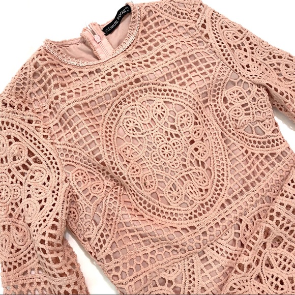 Haute Rogue Emma Pink Lace Bodycon Mini Dress XS - Picture 7 of 10